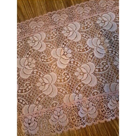 Pink Lace Table Runner Floral Dresser Scarf Cottage Country Farmhouse 41x13 - Picture 3 of 3